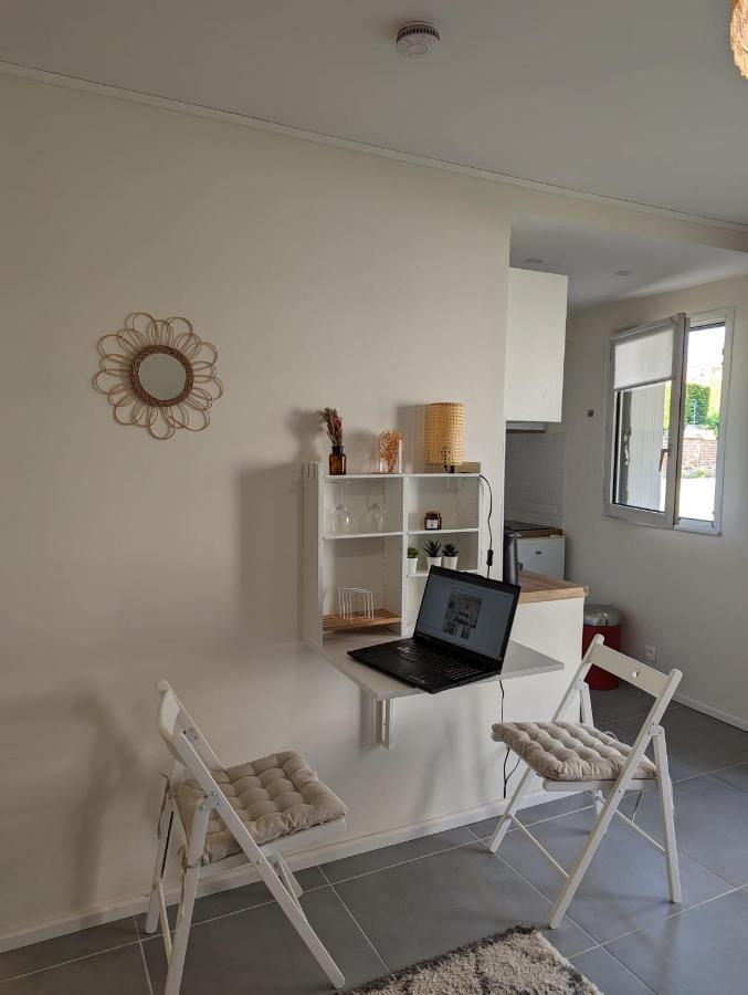 Studio Rambouillet, Parc & Foret Lägenhet Exteriör bild